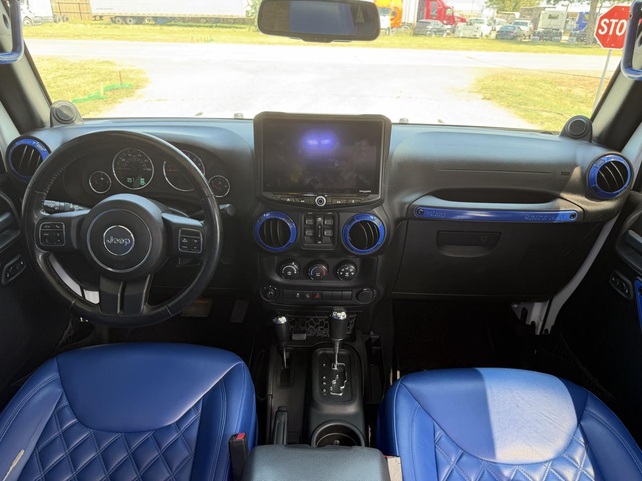 Jeep Wrangler Unlimited 4WD 4dr Sport 2014