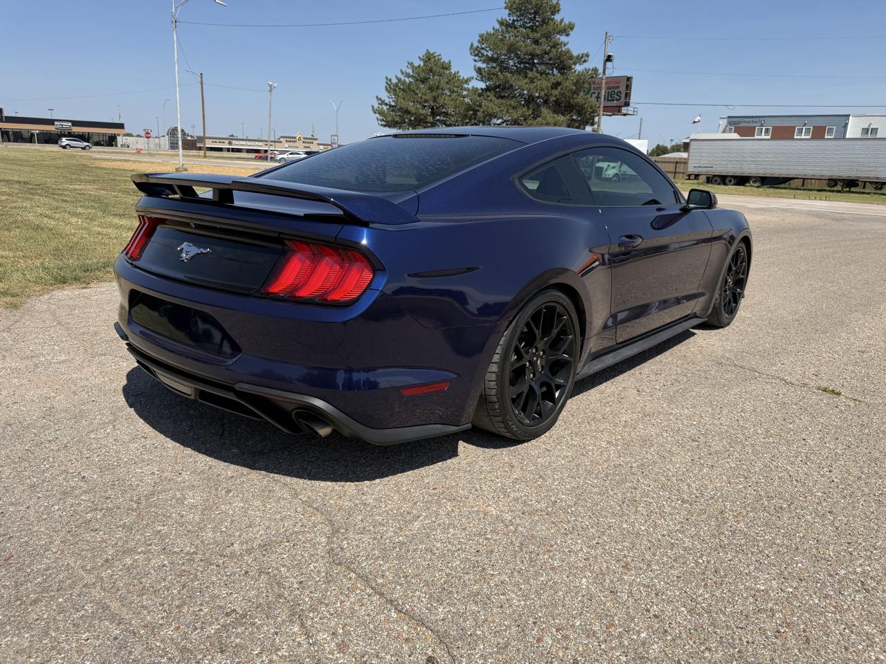 Ford Mustang EcoBoost Fastback 2018