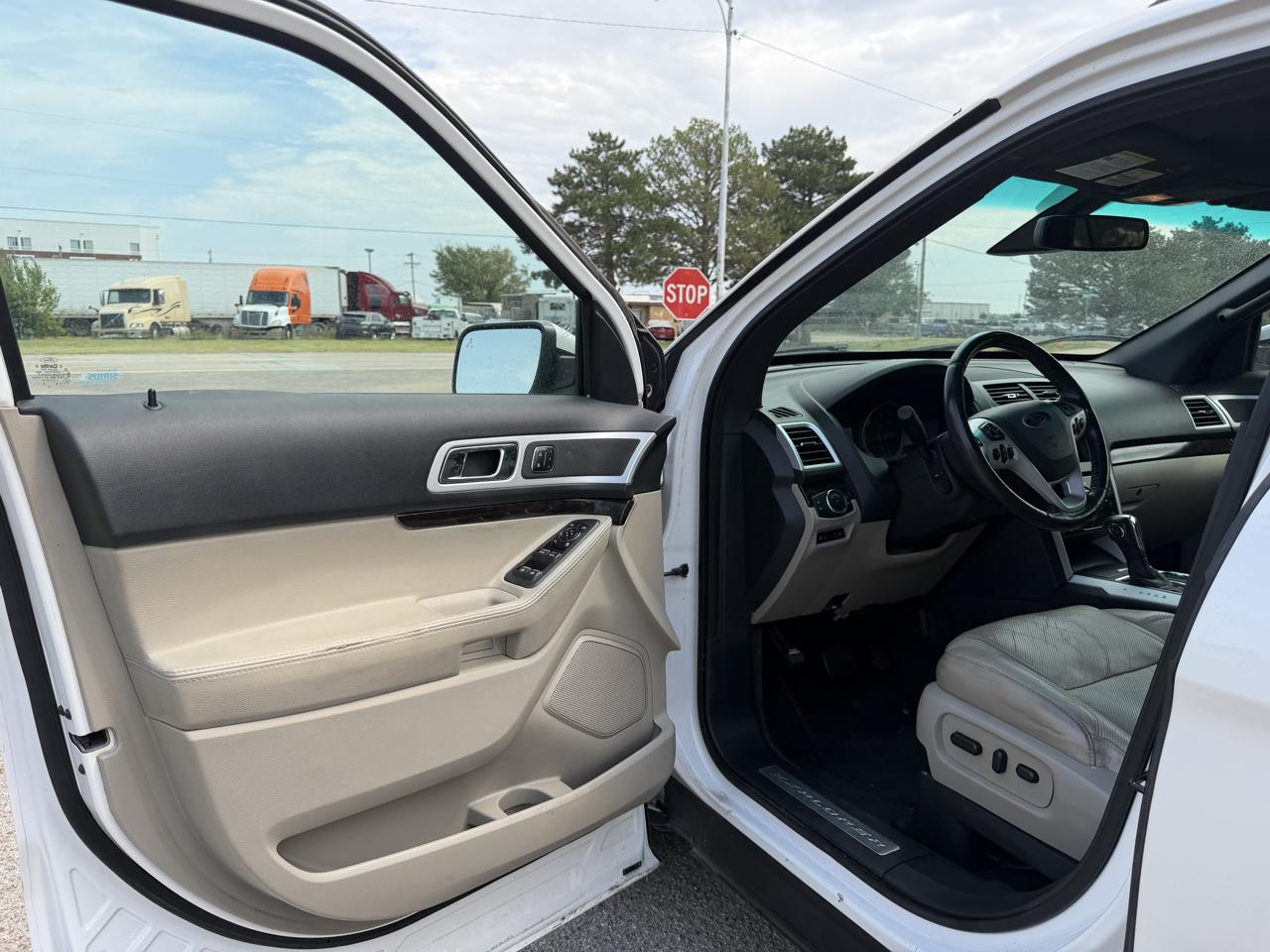 Ford Explorer 4WD 4dr Limited 2014