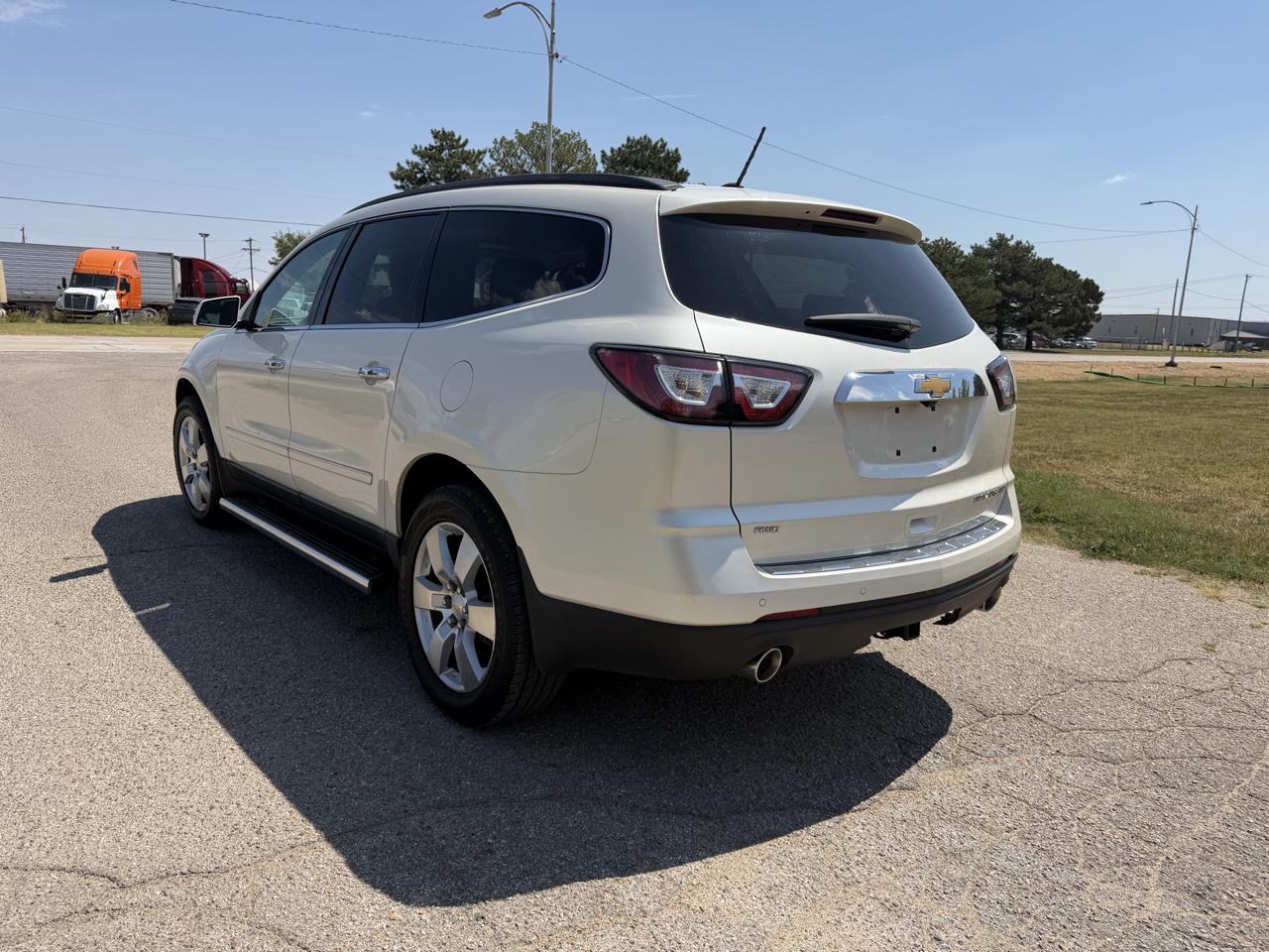 Chevrolet Traverse AWD 4dr LTZ 2014
