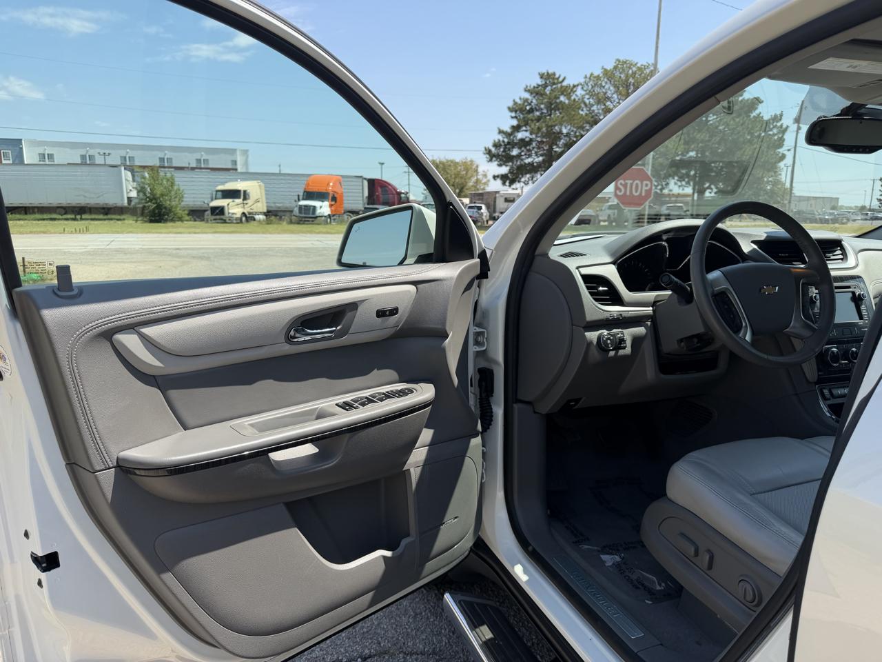 Chevrolet Traverse AWD 4dr LTZ 2014