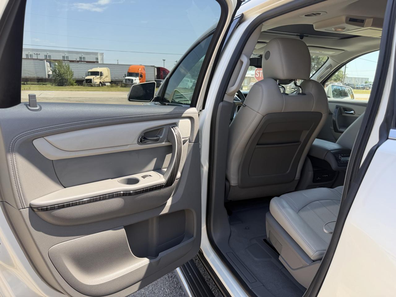Chevrolet Traverse AWD 4dr LTZ 2014