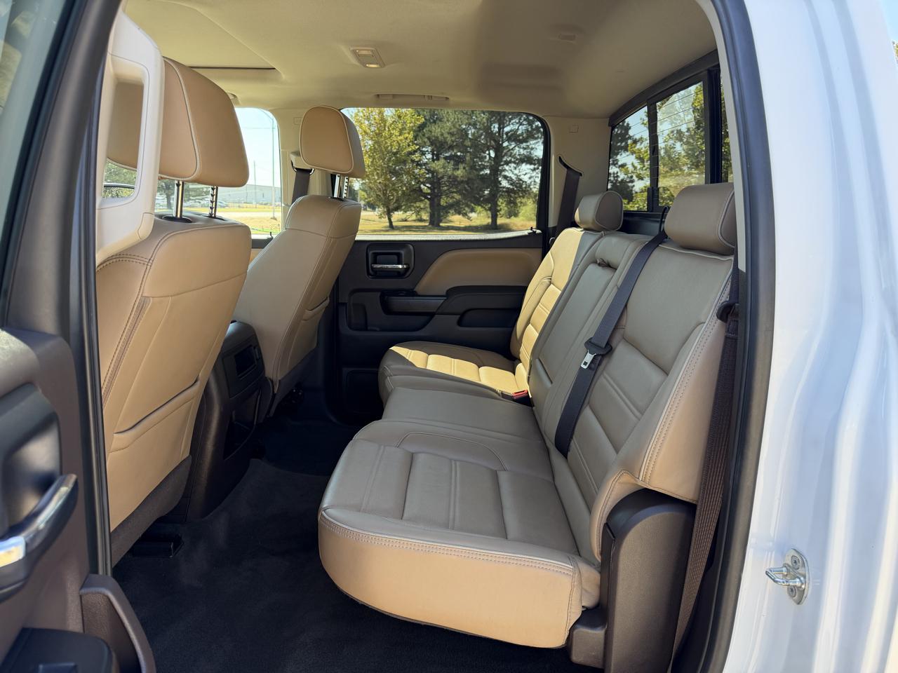GMC Sierra 1500 4WD Crew Cab 143.5" Denali 2017