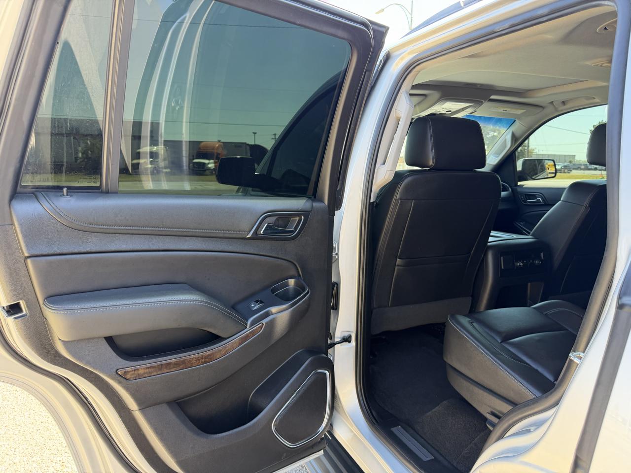 Chevrolet Tahoe 4WD 4dr LT 2018