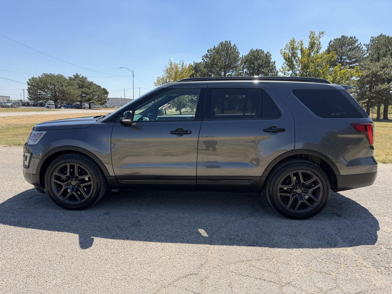 Ford Explorer 4WD 4dr Sport 2016