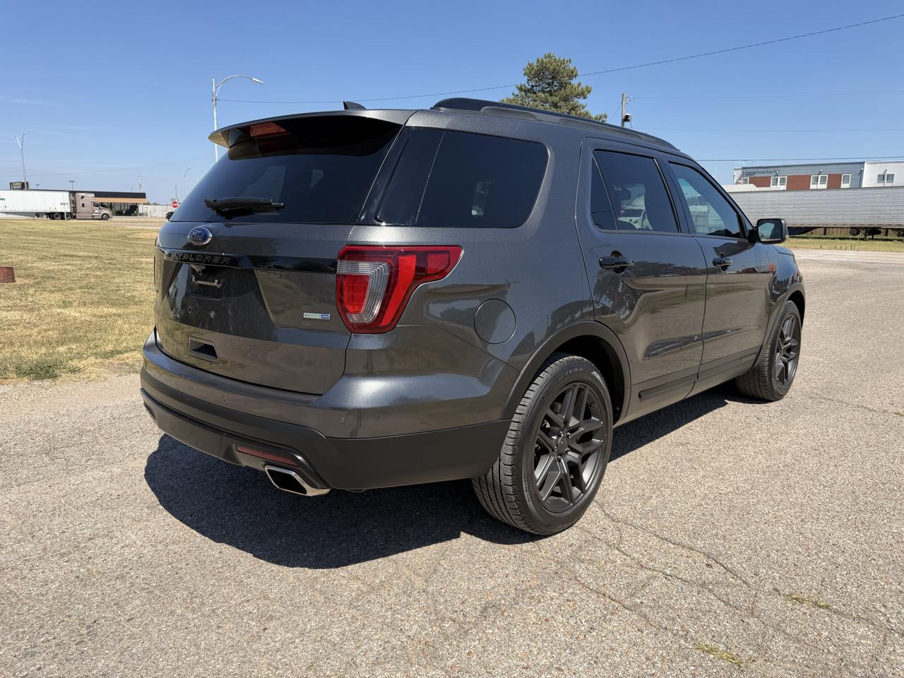 Ford Explorer 4WD 4dr Sport 2016