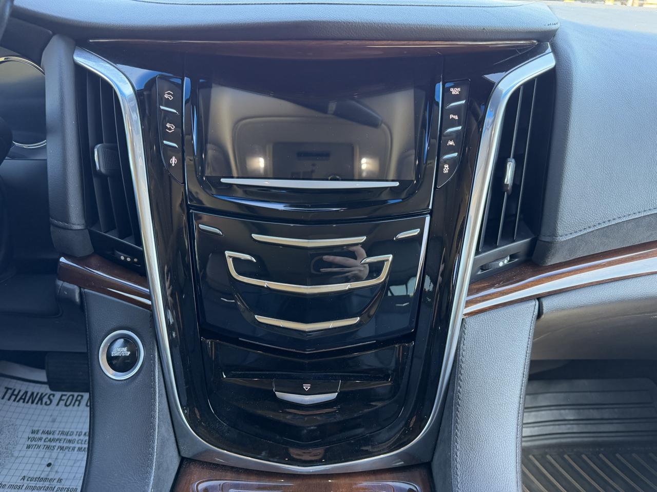 Cadillac Escalade 4WD 4dr Luxury Collection 2016