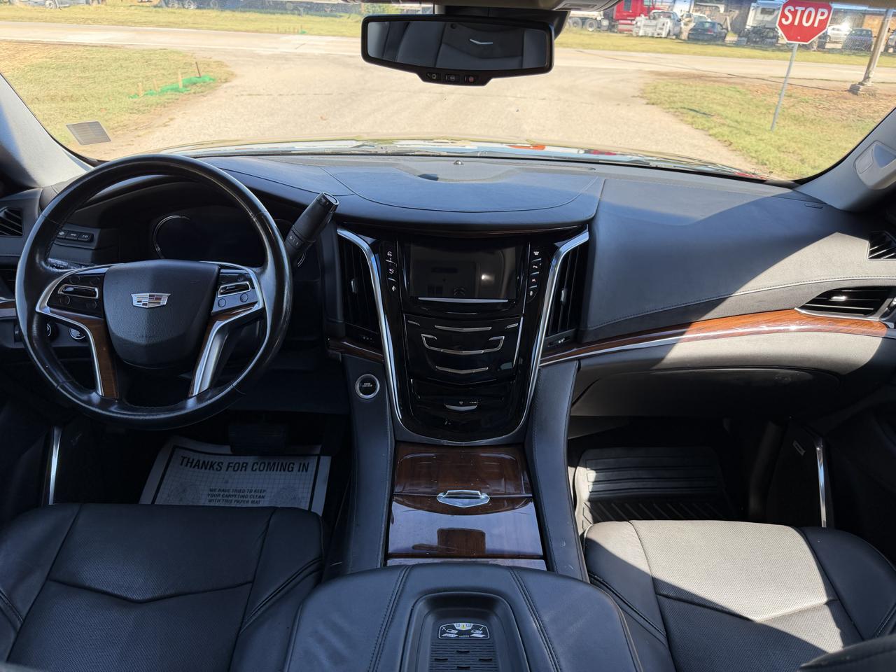 Cadillac Escalade 4WD 4dr Luxury Collection 2016