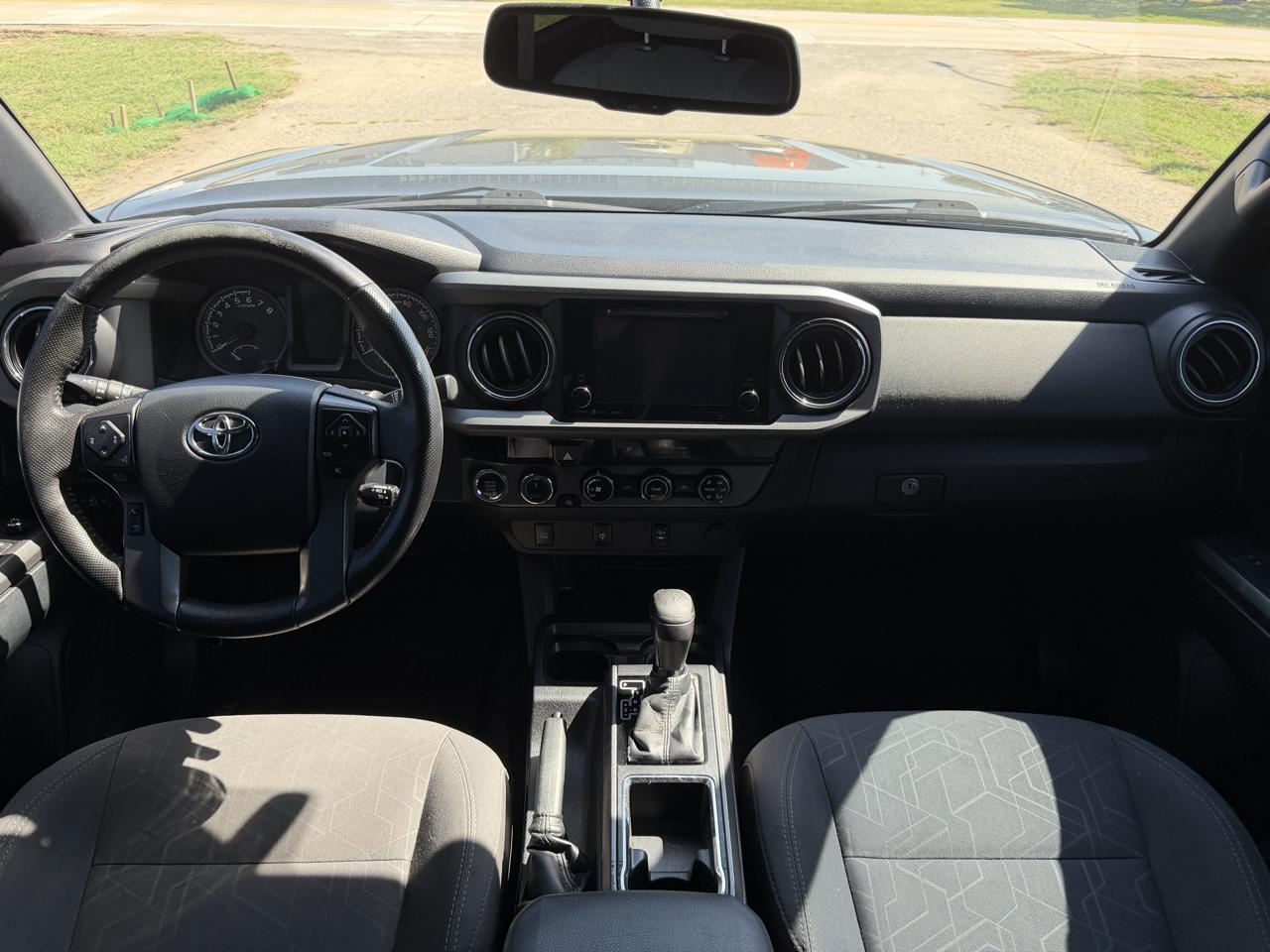 Toyota Tacoma 4WD Double Cab V6 MT TRD Off Road (Natl) 2016