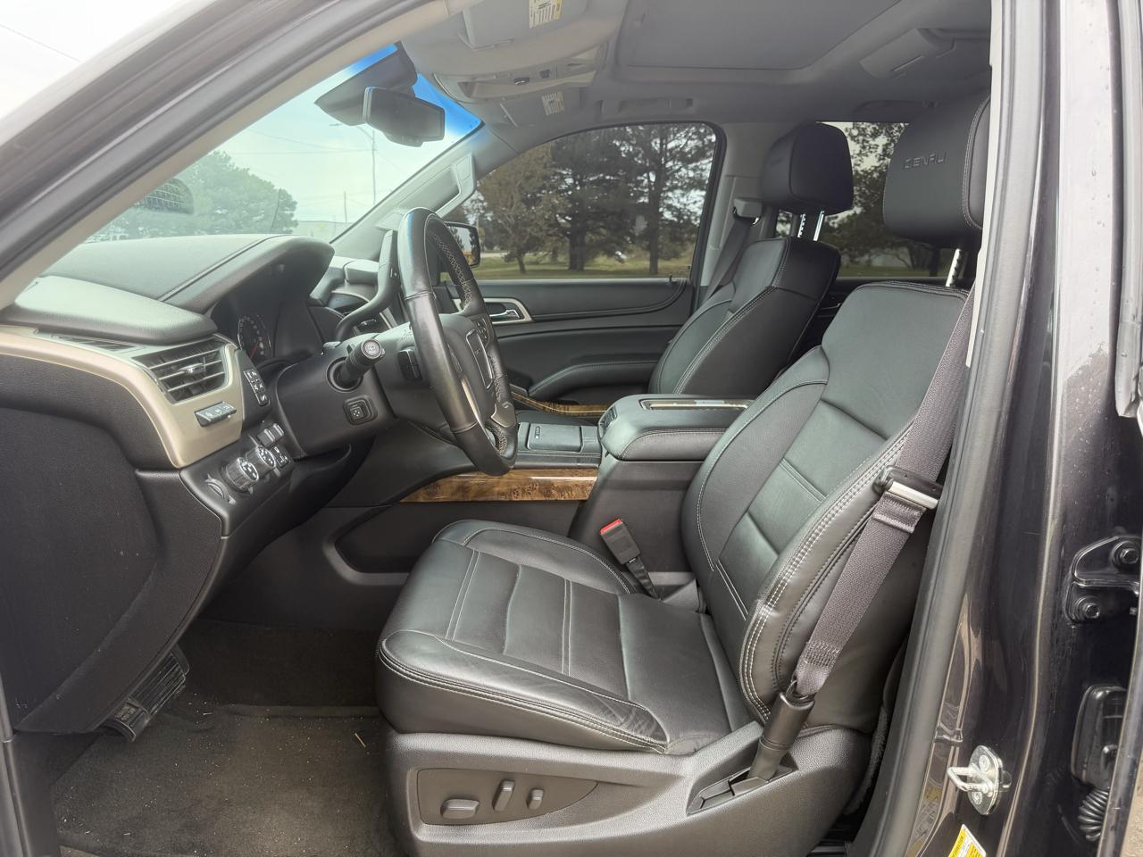GMC Yukon 4WD 4dr Denali 2016