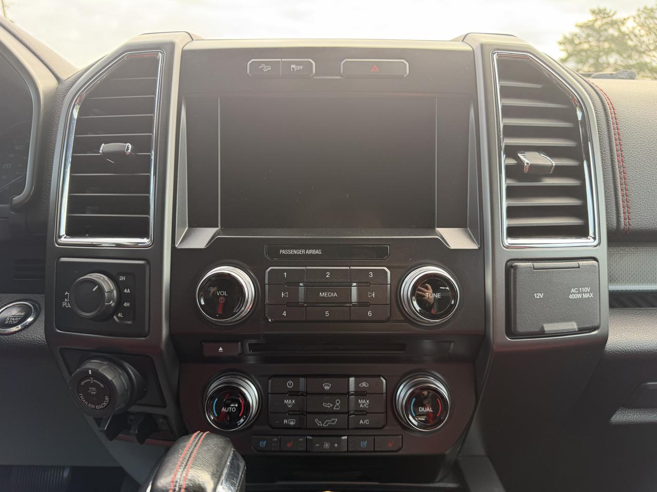 Ford F-150 Lariat 2016