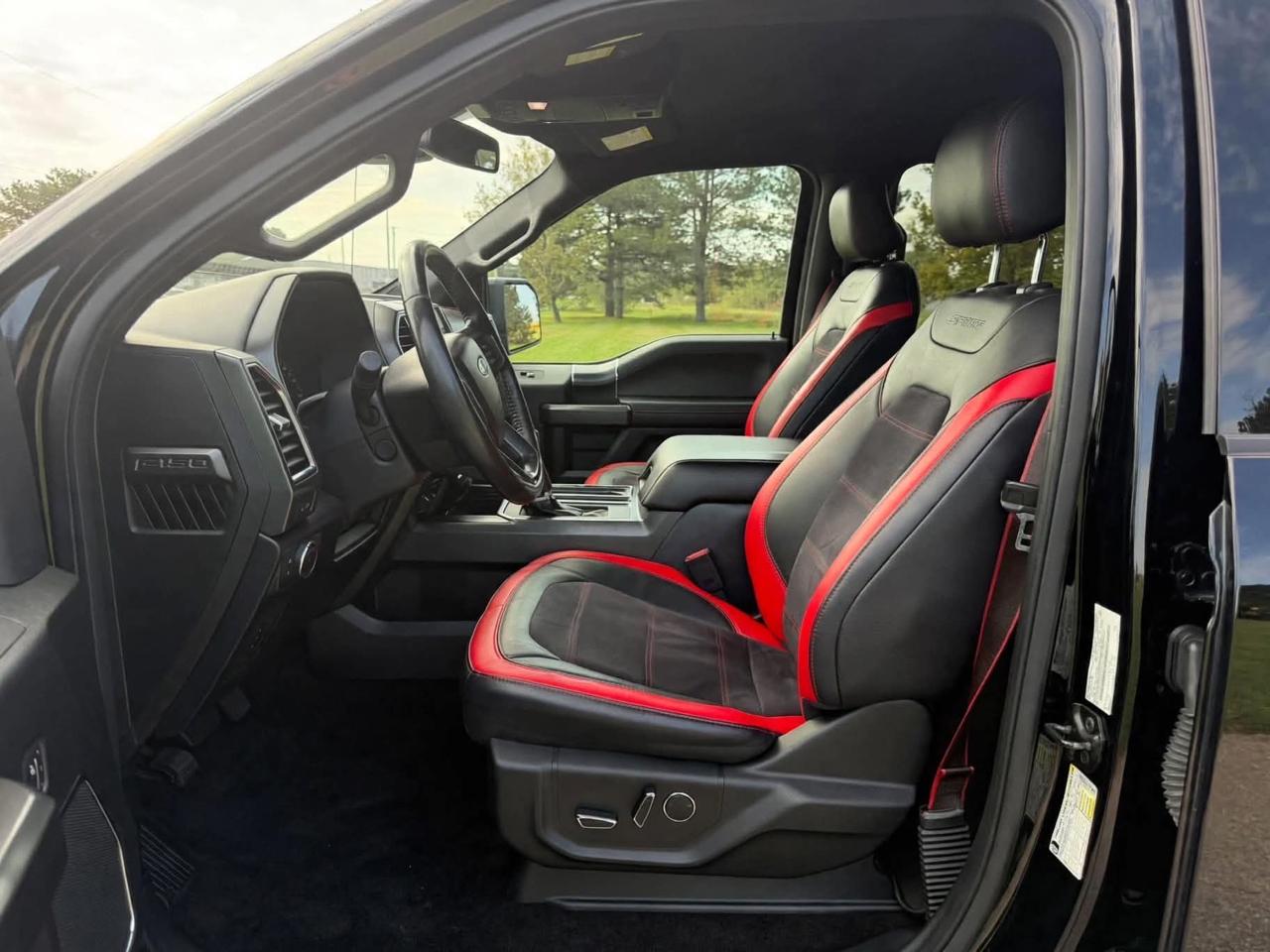 Ford F-150 Lariat 2016