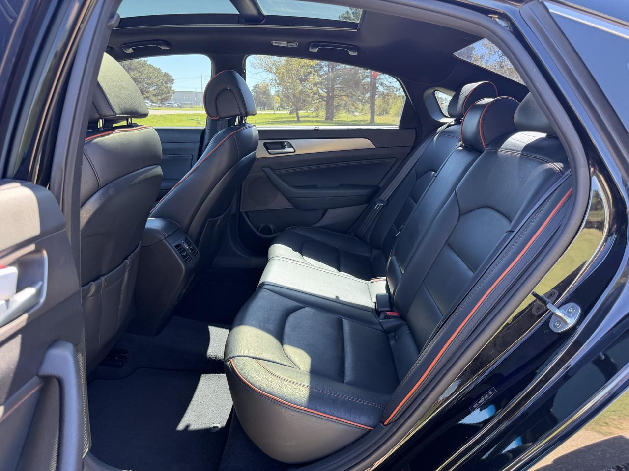 Hyundai Sonata 4dr Sdn 2.0T Limited 2015