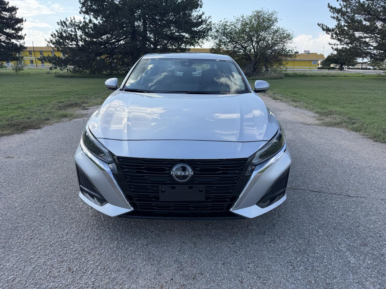 Nissan Altima 2.5 SL AWD Sedan 2023
