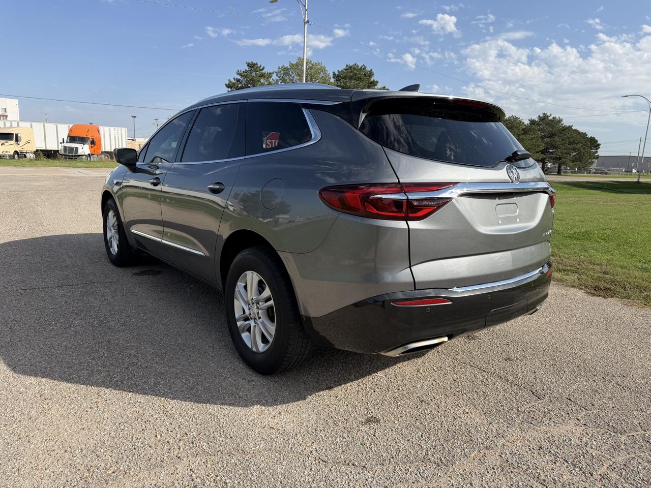Buick Enclave FWD 4dr Essence 2019