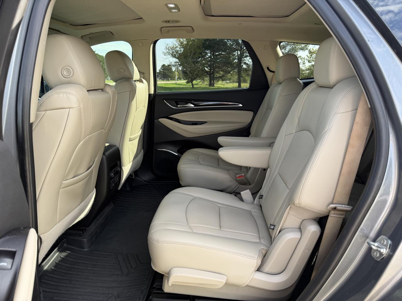 Buick Enclave FWD 4dr Essence 2019