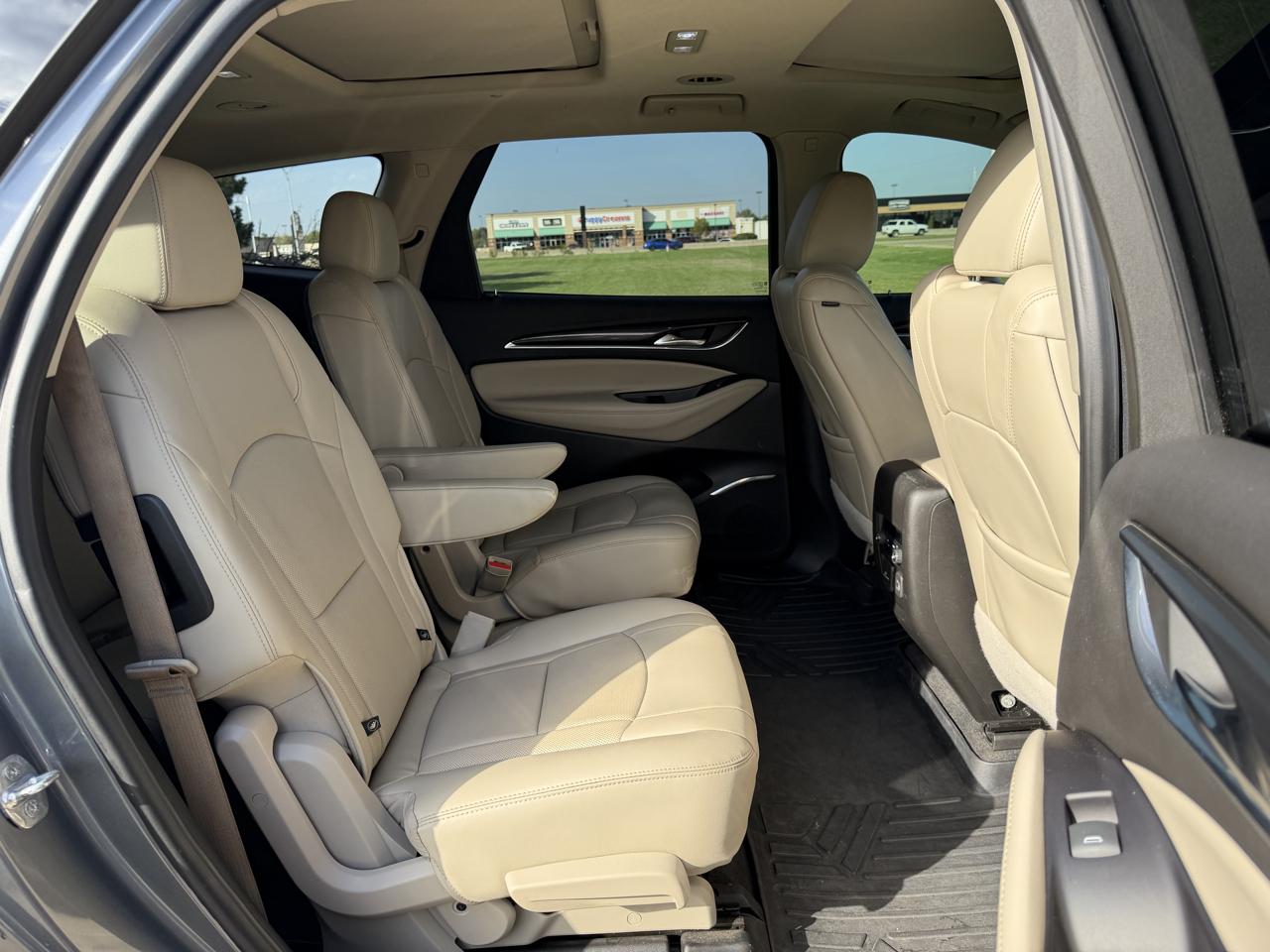 Buick Enclave FWD 4dr Essence 2019