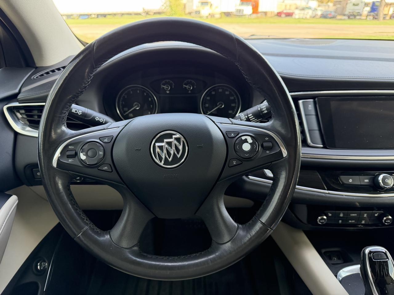 Buick Enclave FWD 4dr Essence 2019