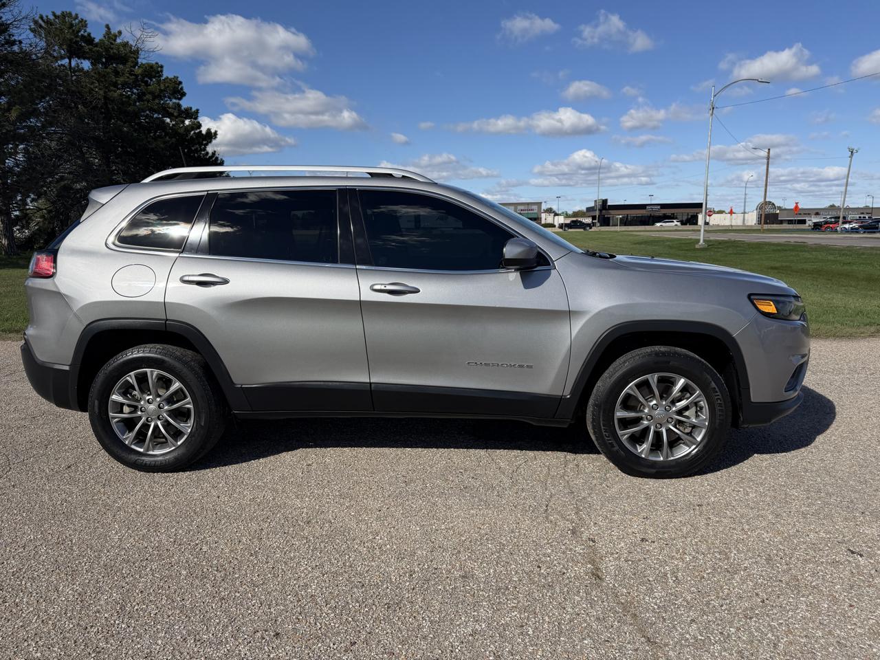 Jeep Cherokee Latitude Plus 4x4 2019