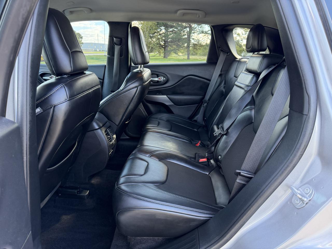 Jeep Cherokee Latitude Plus 4x4 2019
