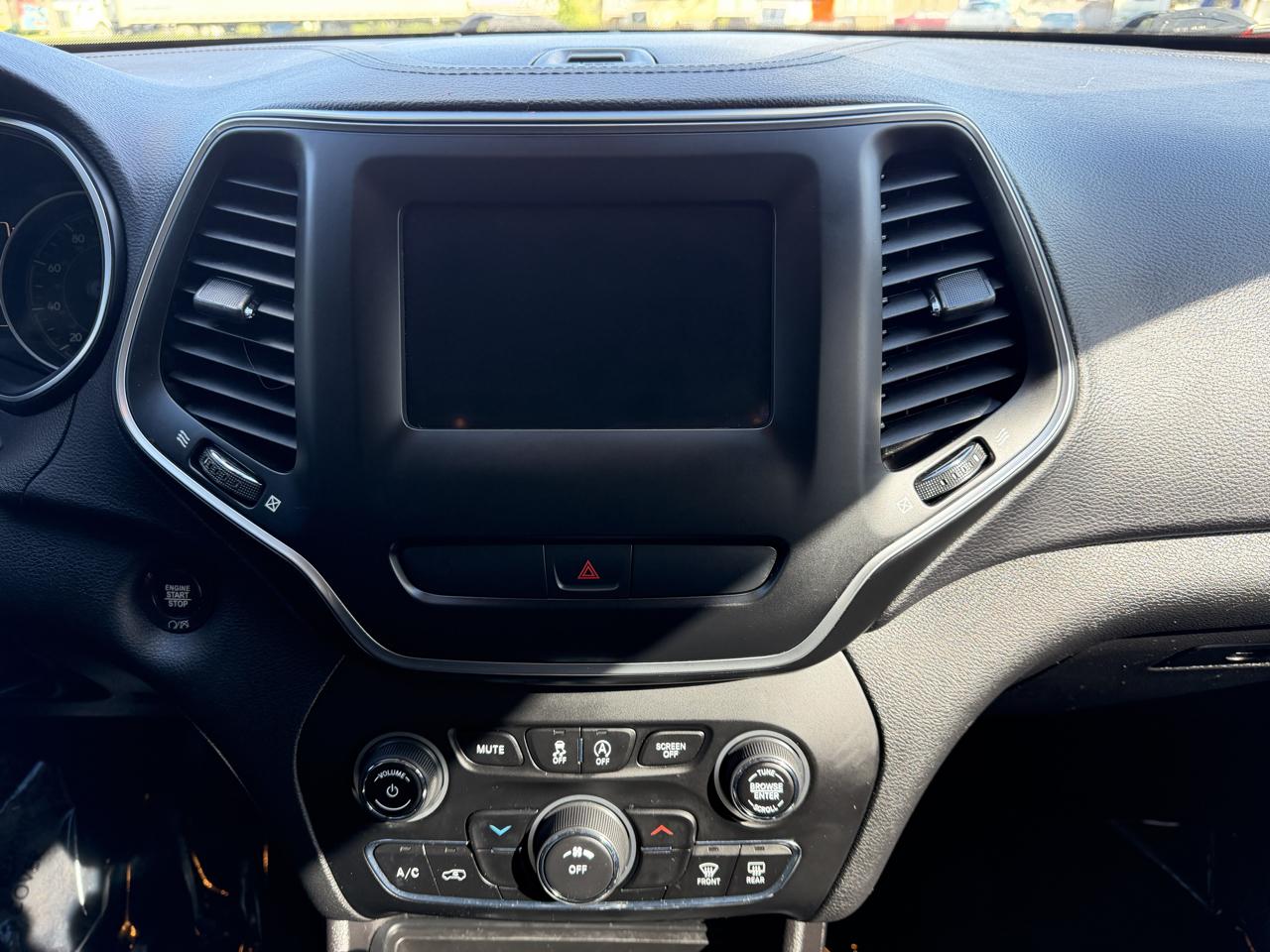 Jeep Cherokee Latitude Plus 4x4 2019