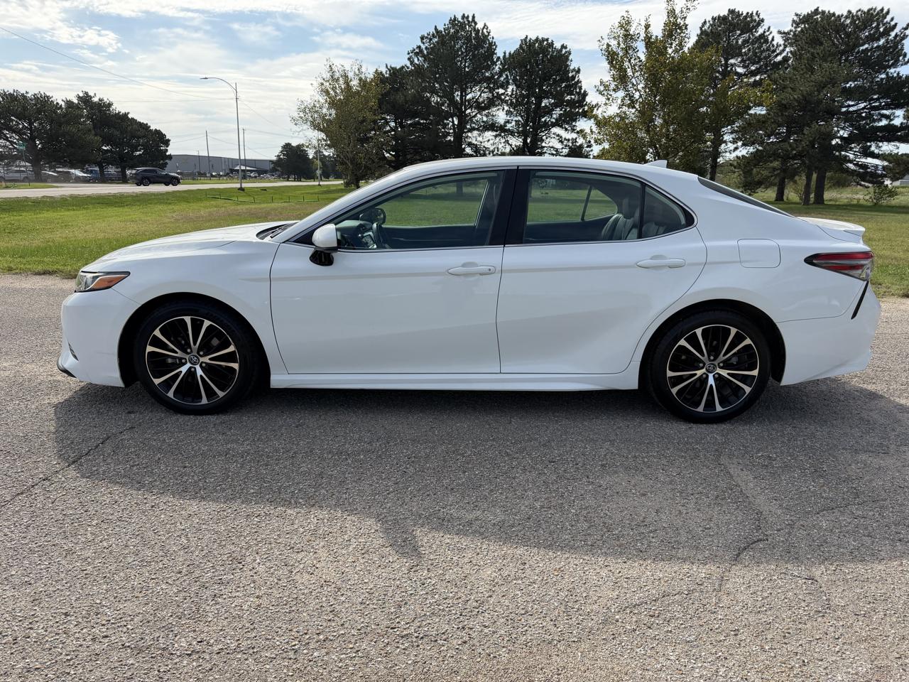 Toyota Camry XSE (Natl) 2019
