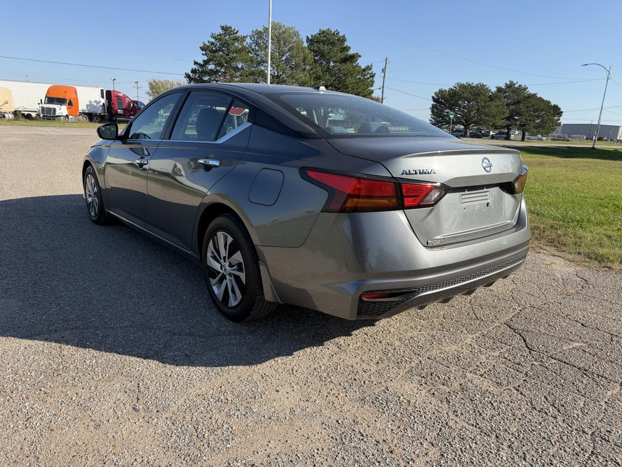 Nissan Altima 2.5 S Sedan 2019