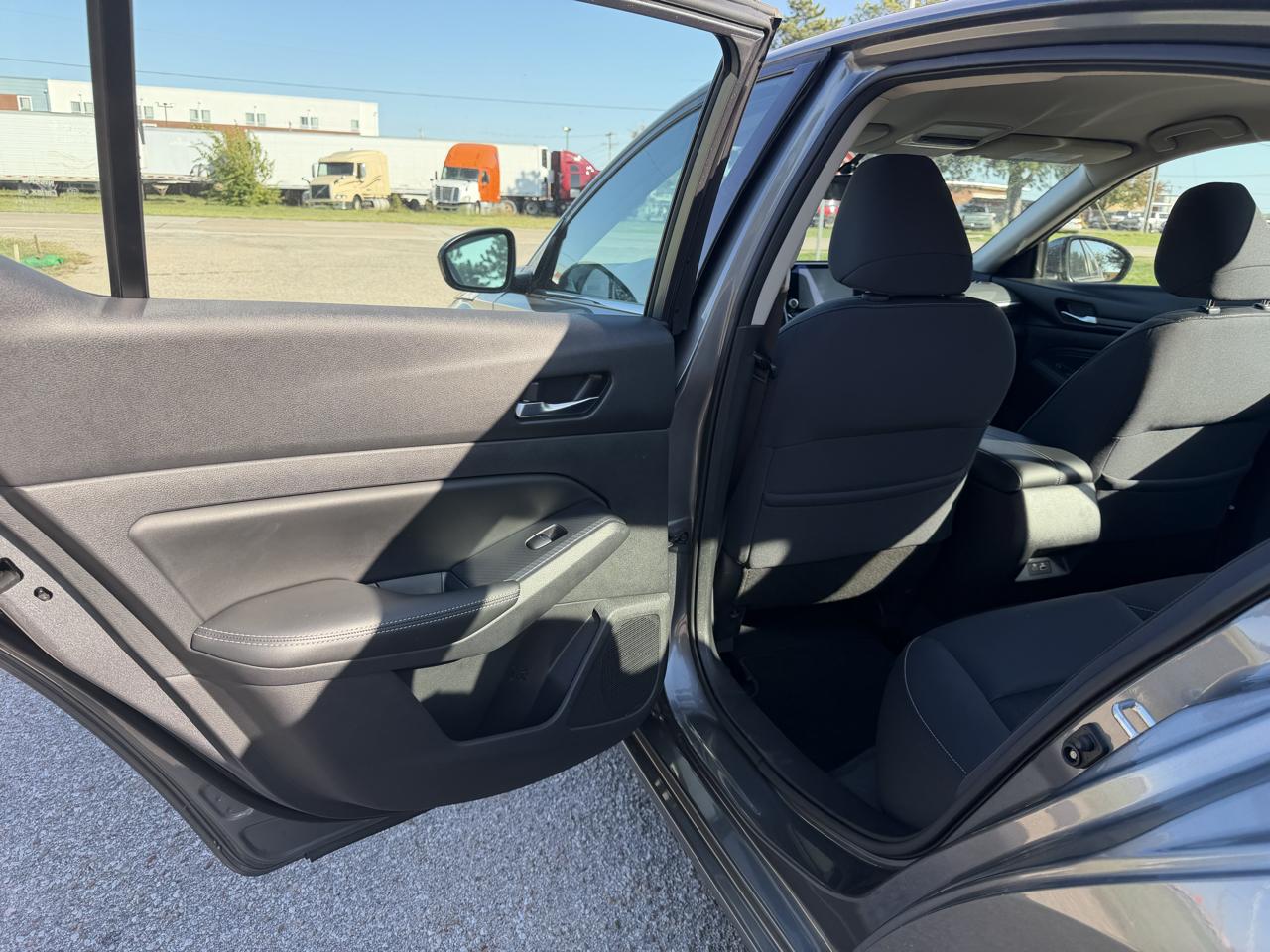 Nissan Altima 2.5 S Sedan 2019