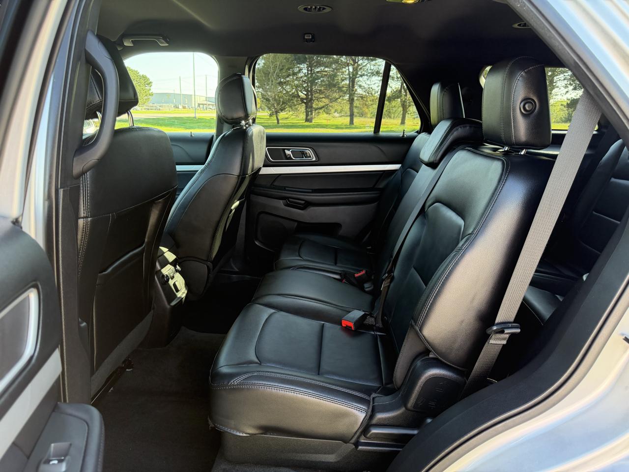 Ford Explorer XLT 4WD 2017