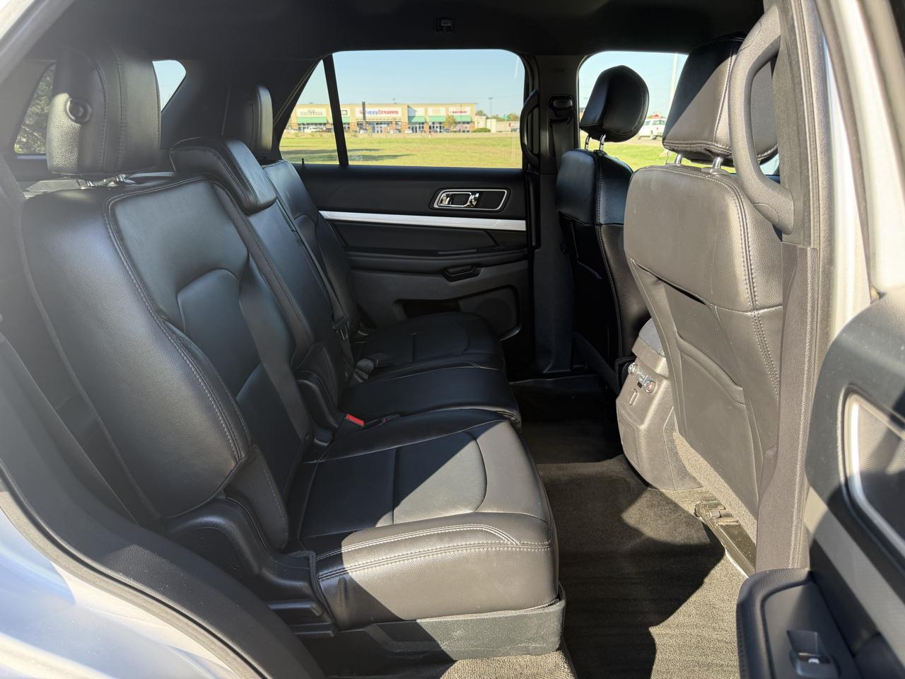 Ford Explorer XLT 4WD 2017