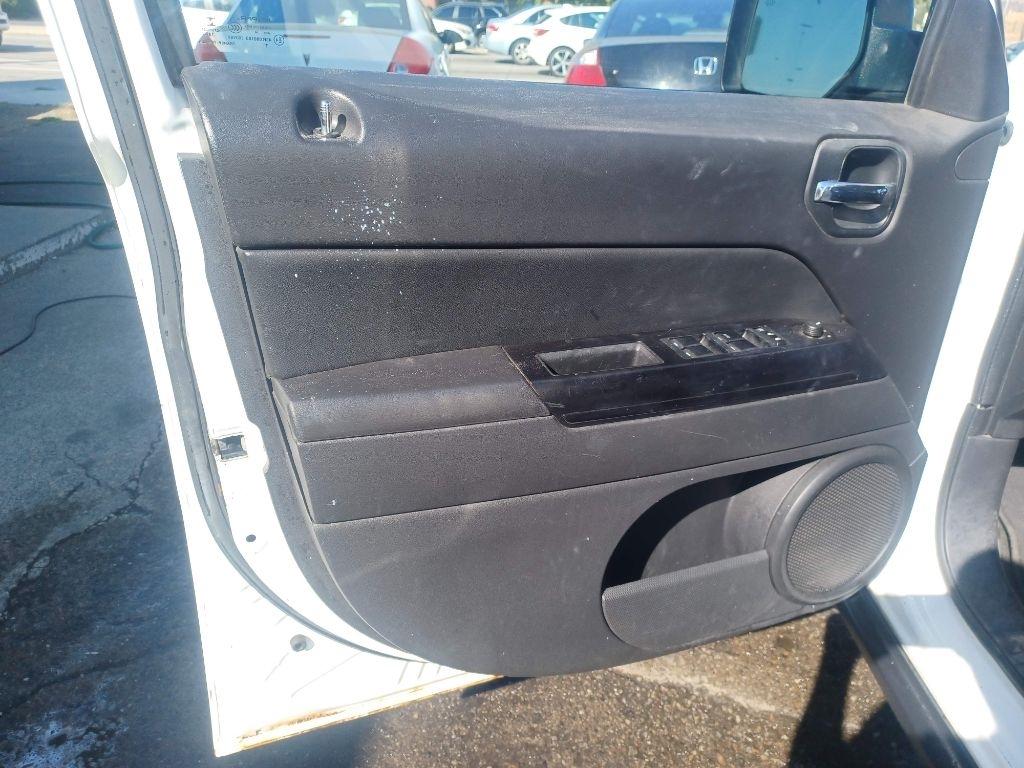 Jeep Patriot Sport 4WD 2014