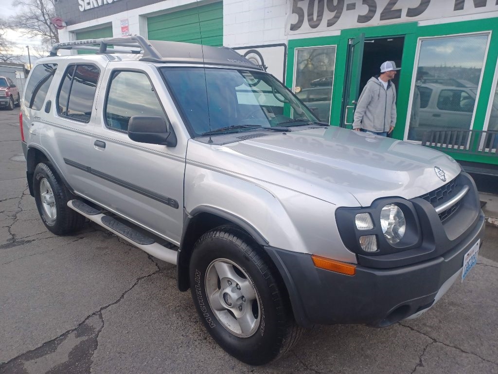 Nissan Xterra SE 4WD 2004