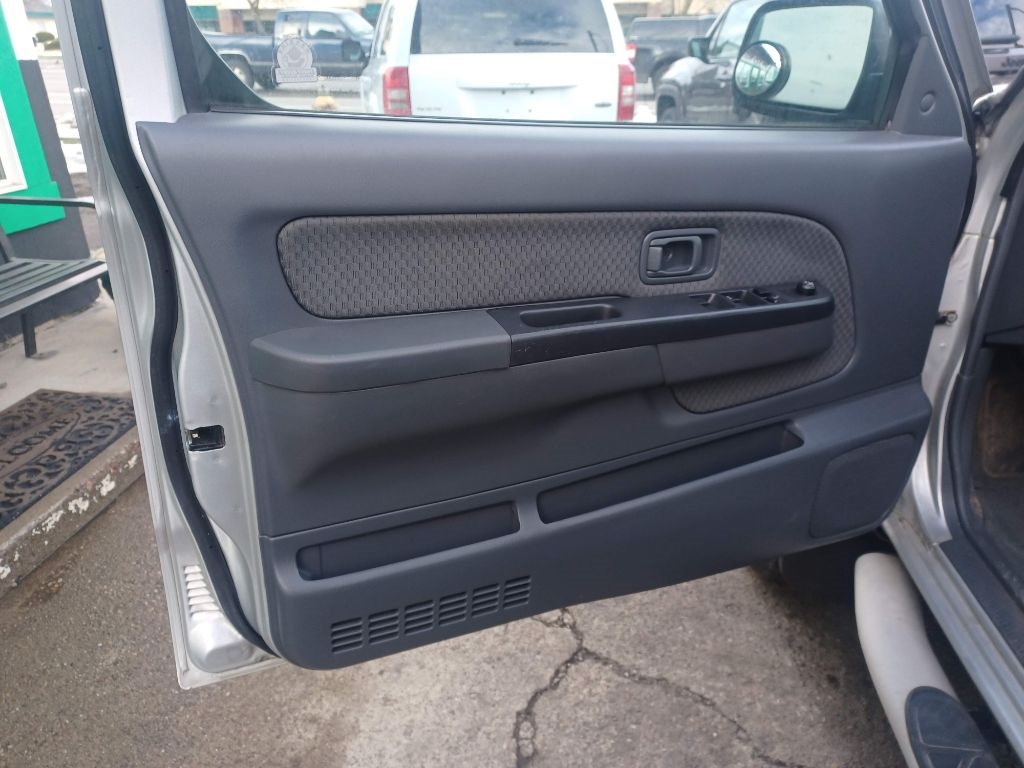 Nissan Xterra SE 4WD 2004