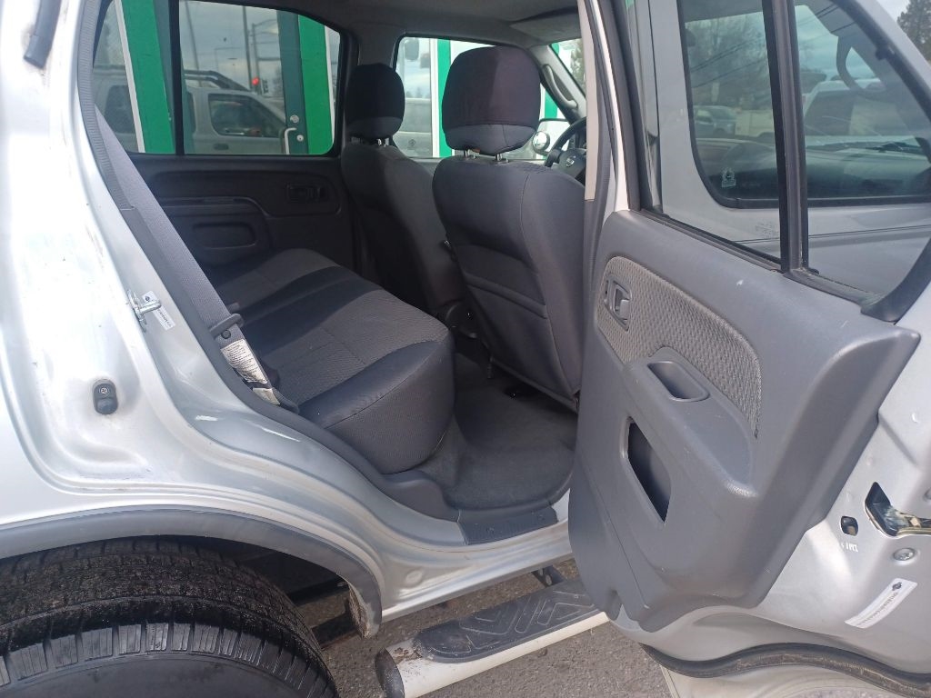 Nissan Xterra SE 4WD 2004
