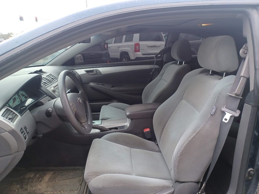 Toyota Camry Solara SE 2004