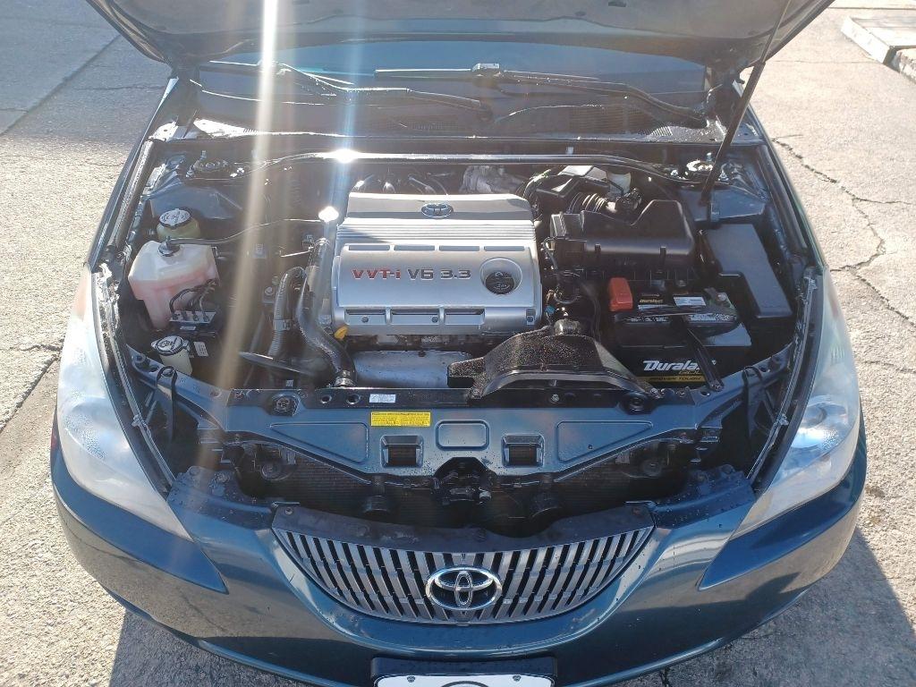 Toyota Camry Solara SE 2004