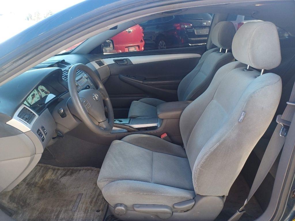 Toyota Camry Solara SE 2004
