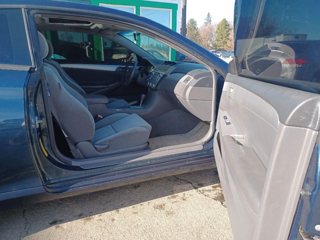 Toyota Camry Solara SE 2004