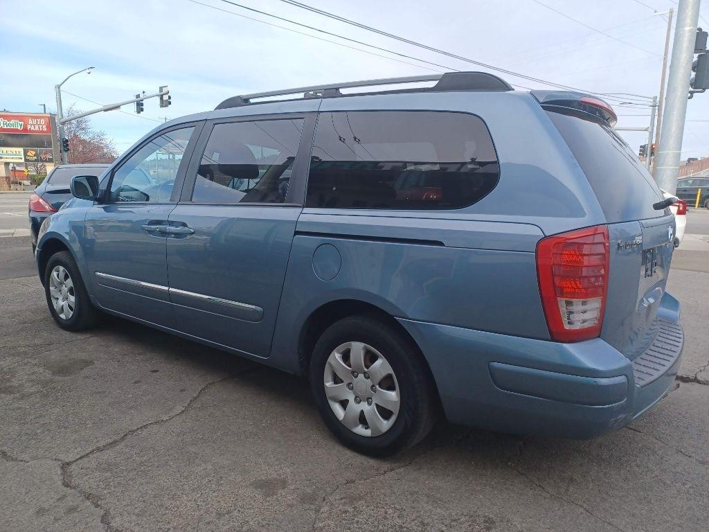 Hyundai Entourage GLS 2007