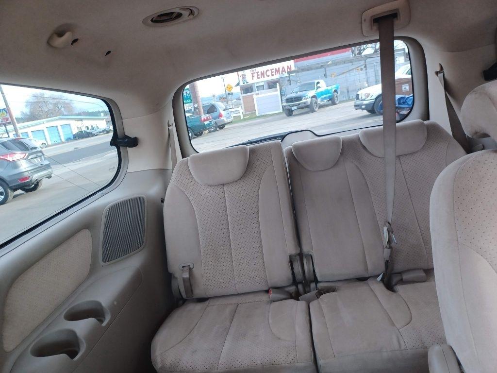 Hyundai Entourage GLS 2007