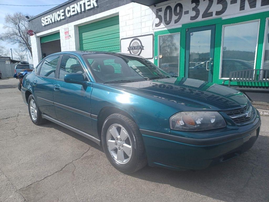 Chevrolet Impala Base 2000