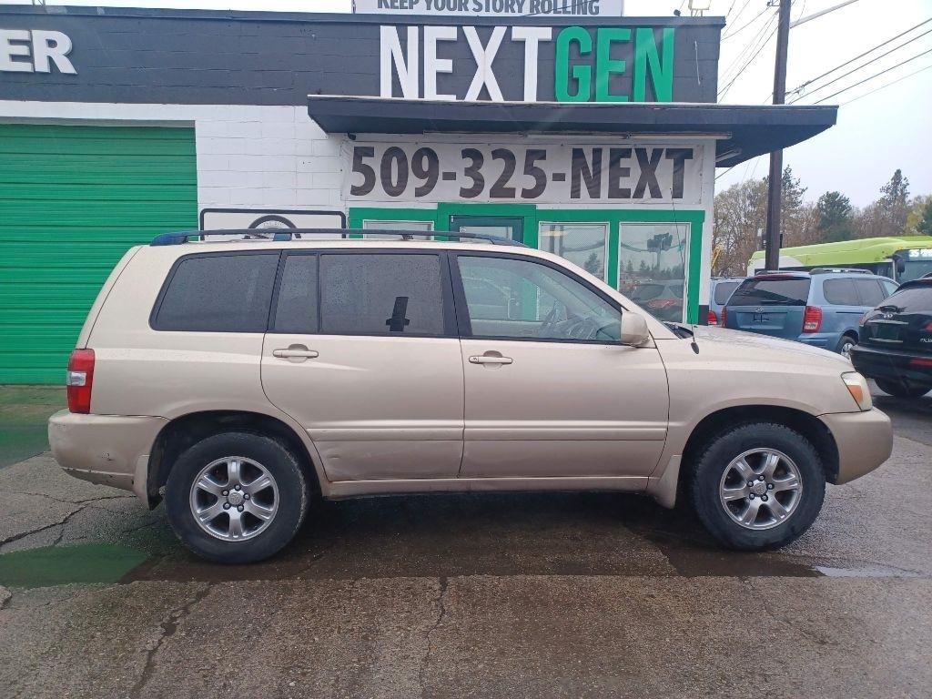Toyota Highlander Limited V6 4WD 2004