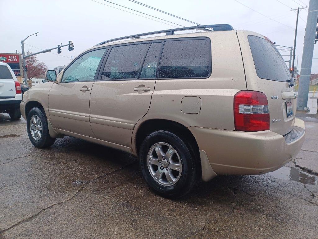 Toyota Highlander Limited V6 4WD 2004