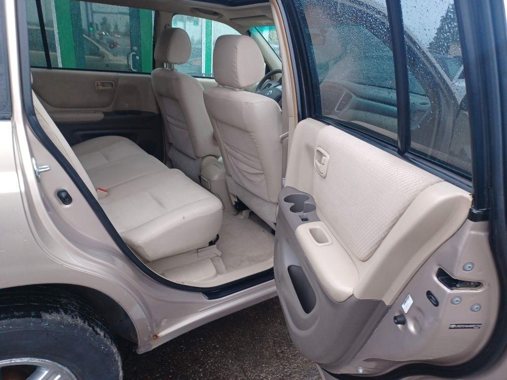 Toyota Highlander Limited V6 4WD 2004