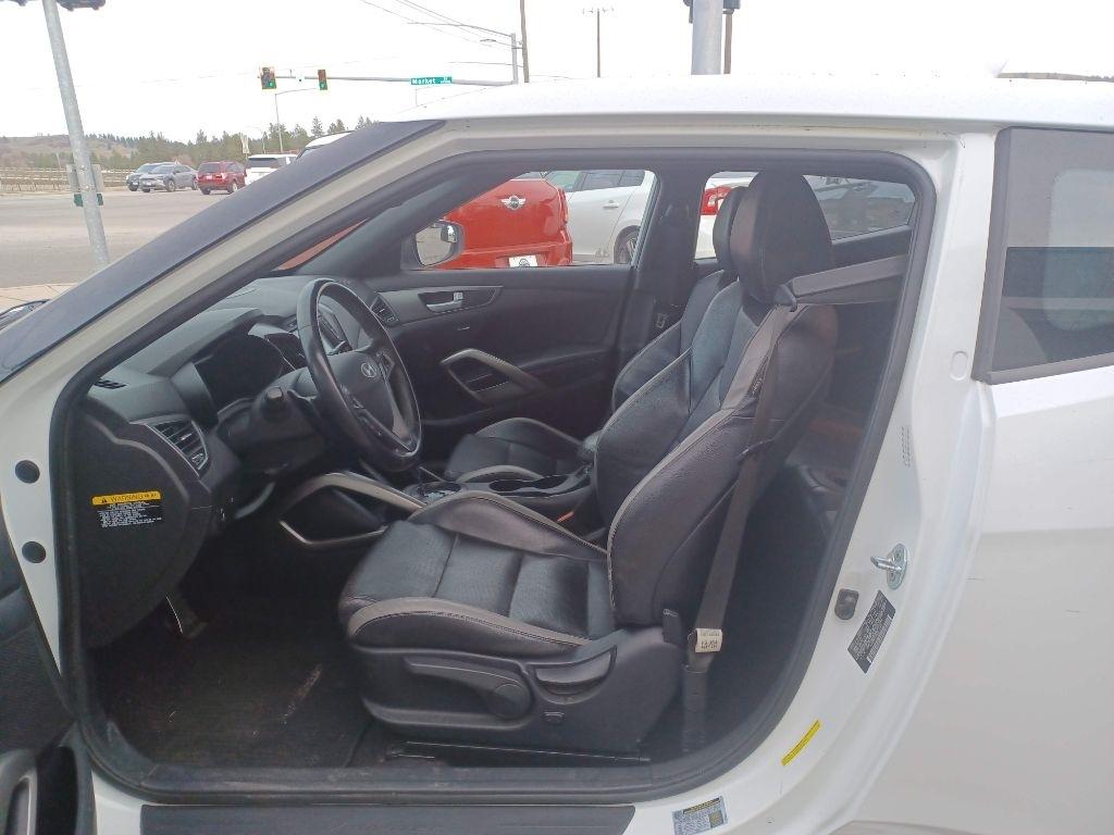 Hyundai Veloster Turbo 6MT 2016