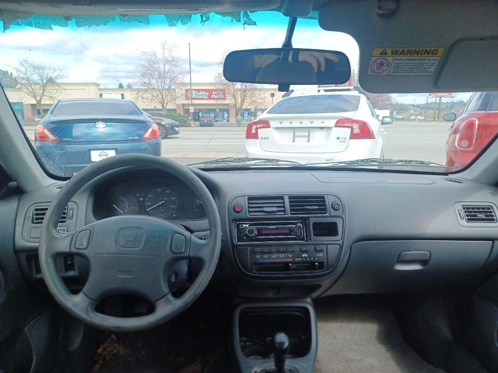 Honda Civic DX Sedan 1997
