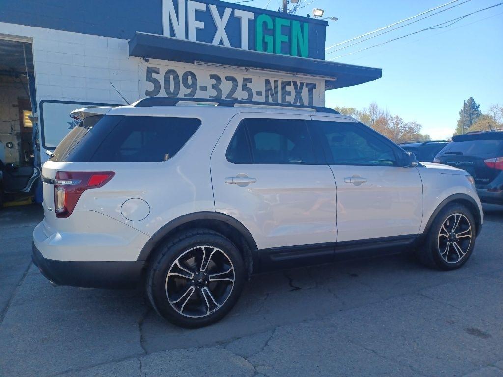 Ford Explorer Sport 4WD 2015