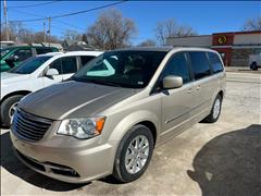 2014 Chrysler Town & Country 
