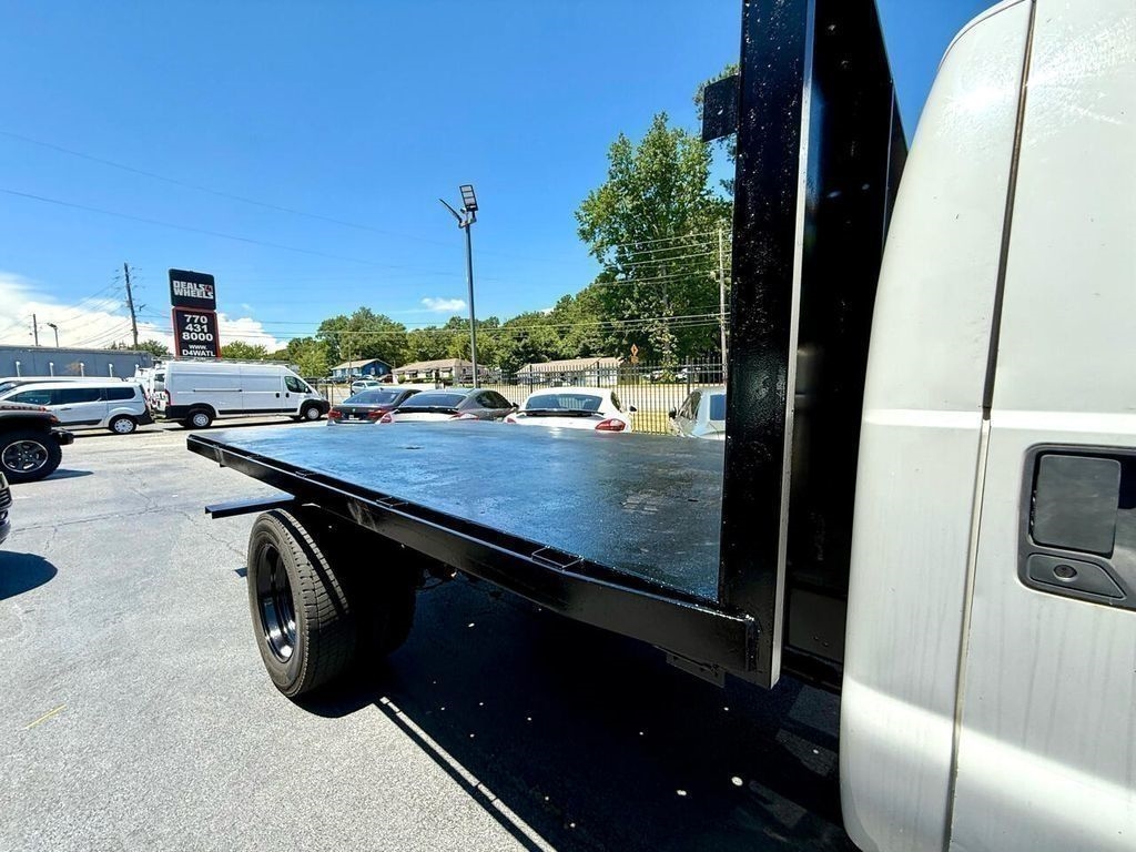Ford F-550 Regular Cab 2WD DRW 2009