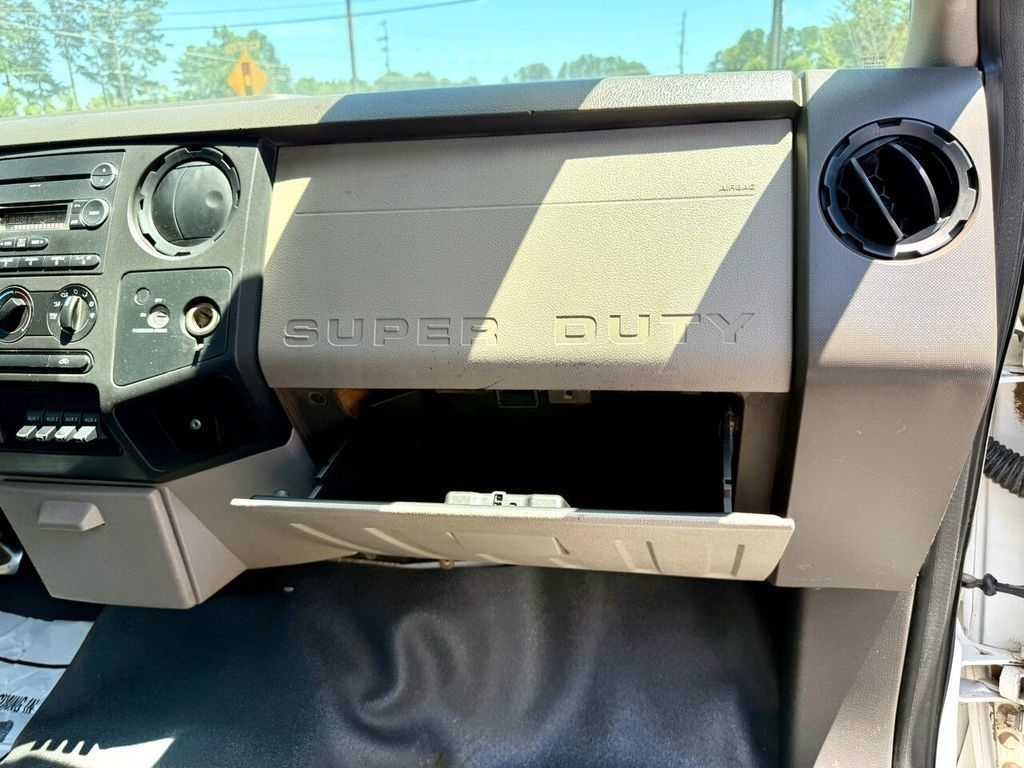 Ford F-550 Regular Cab 2WD DRW 2009